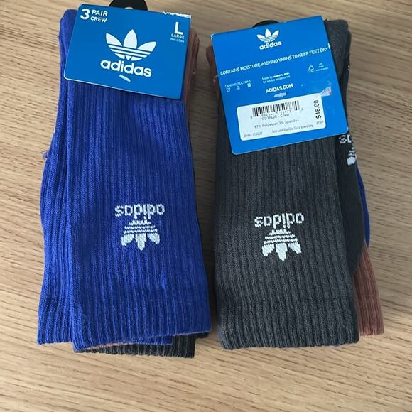 Bundle 2 Packs of Adidas Crew Socks Size Womens 10-13, Mens Size 8-12 - Picture 1 of 7